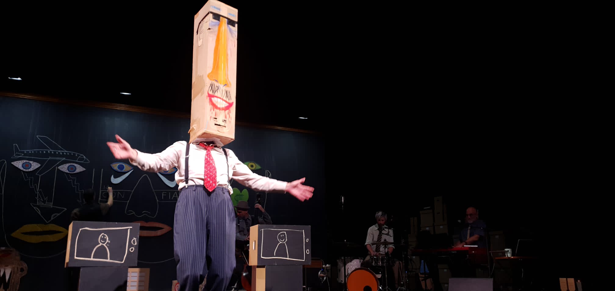 8941e0ee-4d61-457f-8f8f-52160cb3b0da